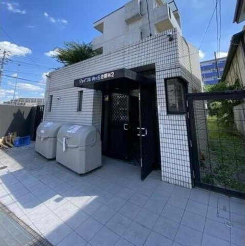 川崎市多摩区東生田１丁目の賃貸マンションのエントランス