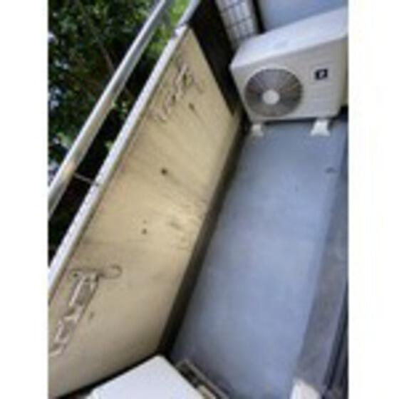 川崎市多摩区東生田１丁目の賃貸マンションのバルコニー