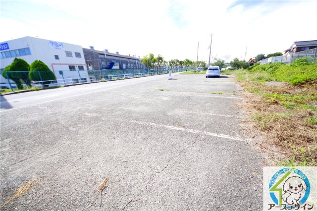 稲美町六分一一括貸し駐車場の外観