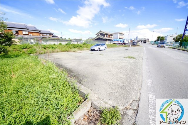 稲美町六分一一括貸し駐車場の外観