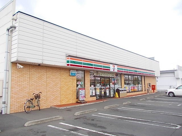メイプルヒルズの周辺|セブン-イレブン 足利問屋団地まで450m