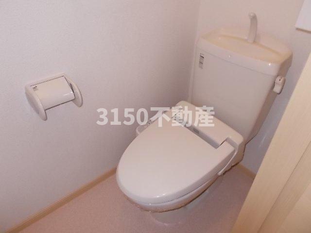 ソレイユＡのトイレ|シンプルで使いやすいトイレです
