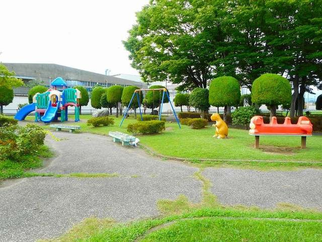 ロイヤルハイツⅤの周辺|福富公園まで700m