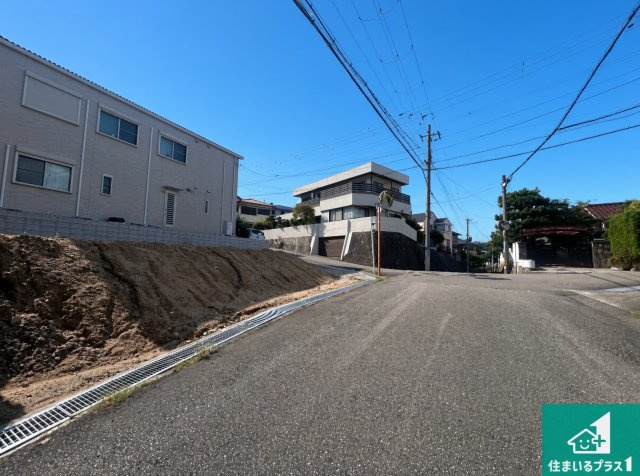 宝塚市野上　第2期　新築一戸建ての前面道路含む現地写真|周辺は落ち着いた街並みの住宅地！子育てがしやすい住環境です！まだ未完成ですが、現地でしかわからない事もございます。是非一度ご覧ください。