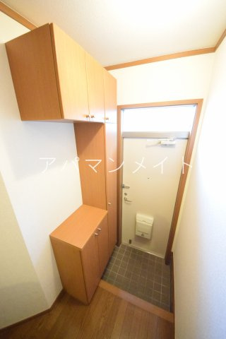 【玄関】 | フロレスタⅡ | シンプルで使いやすい玄関です