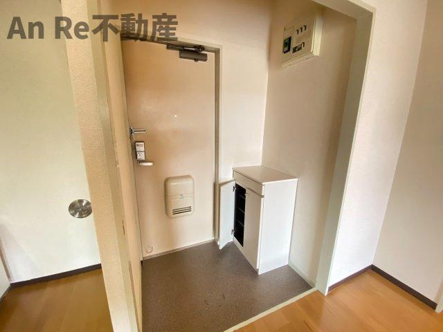 川口市大字安行原のアパートの内装