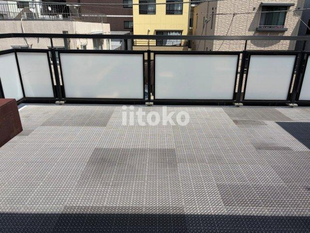 東駒形3丁目戸建のバルコニー