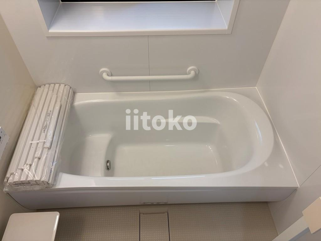 東駒形3丁目戸建の浴室