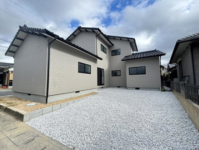 穂積町の駐車場