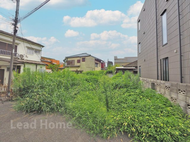 【外観】 | 目黒区東山1丁目 | 落ち着いた住宅街に位置しており住み心地良好です！青空が広がる明るい空間でのんびり過ごせます♪