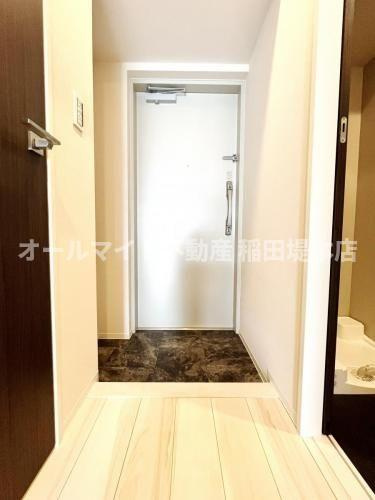 調布市布田２丁目の賃貸マンションの玄関