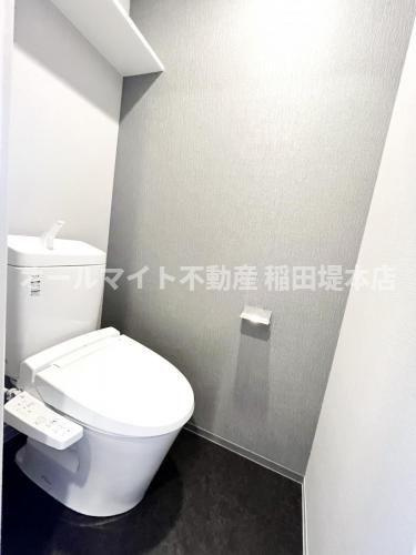 調布市布田２丁目の賃貸マンションのトイレ