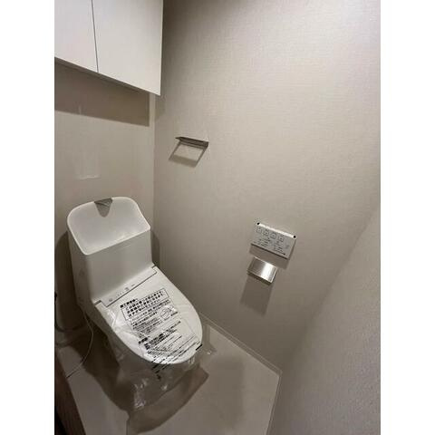 茅ヶ崎市汐見台の賃貸マンションのトイレ