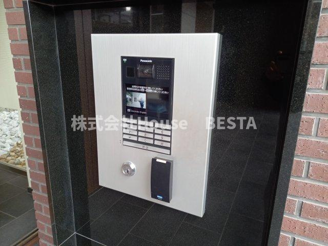 エステムコート神戸元町ヒルズのエントランス
