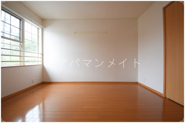 【洋室】 | グリーンリーフⅡ | 戸塚周辺ならアパマンメイトへＬｅｔｓ Ｇｏ ！