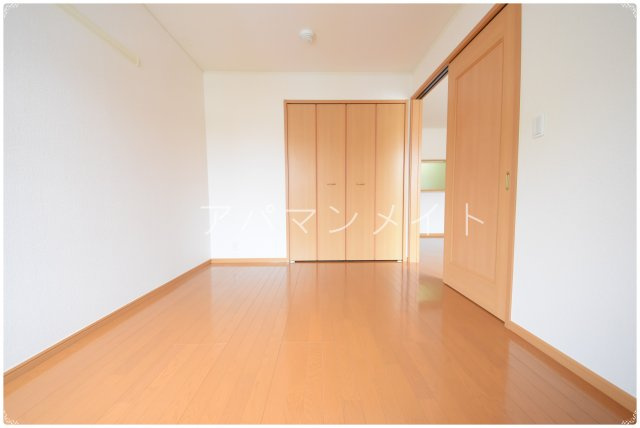 【寝室】 | グリーンリーフⅡ | 寝室にいかがでしょうか