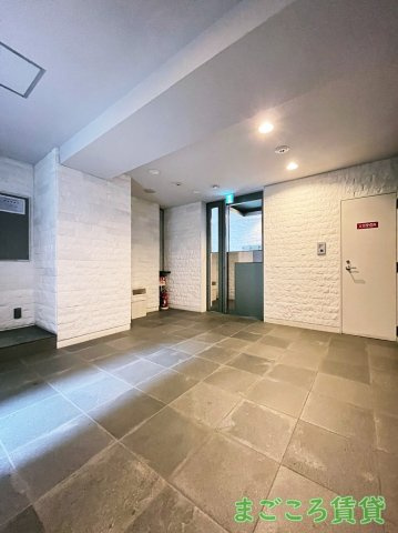 【エントランス】 | ジュネーゼ京町堀パークサイド