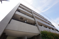 川崎市高津区梶ケ谷１丁目のマンションの画像