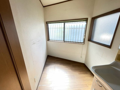 【洗面所】 | 千葉市花見川区畑町　角地　庭付き　5LDK