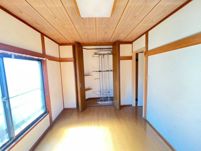 【洋室】 | 千葉市花見川区畑町　角地　庭付き　5LDK