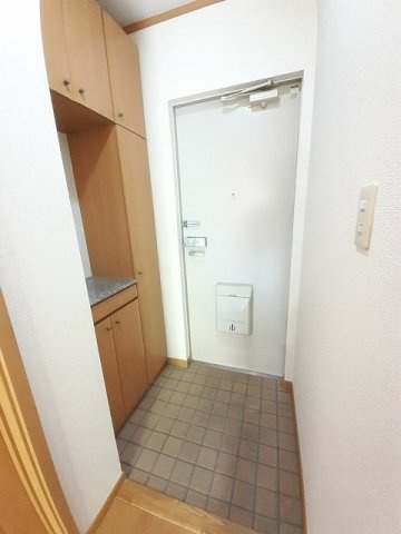【玄関】 | メゾンピュア