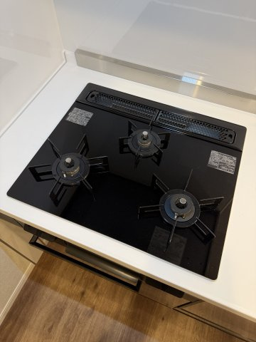 D‘クラディア中野桃園のキッチン|3口ガスコンロ