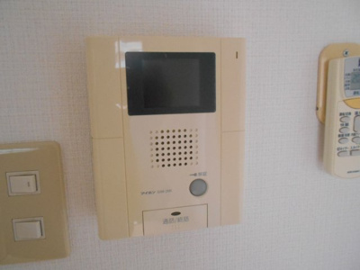 【セキュリティ】 | ポラーノ東高円寺 | モニター付きオートロックで防犯面も安心です！