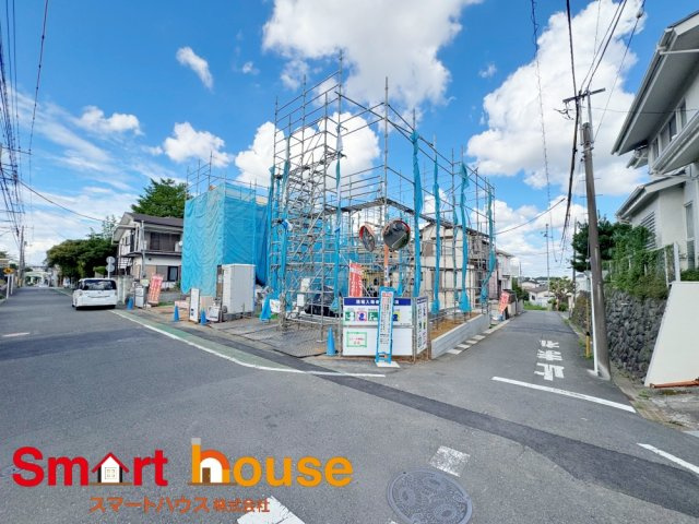 座間市立野台２丁目　新築全3棟の前面道路含む現地写真