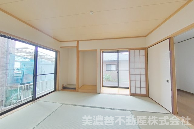 ６４３５４　岐阜市六条片田1丁目中古戸建ての和室