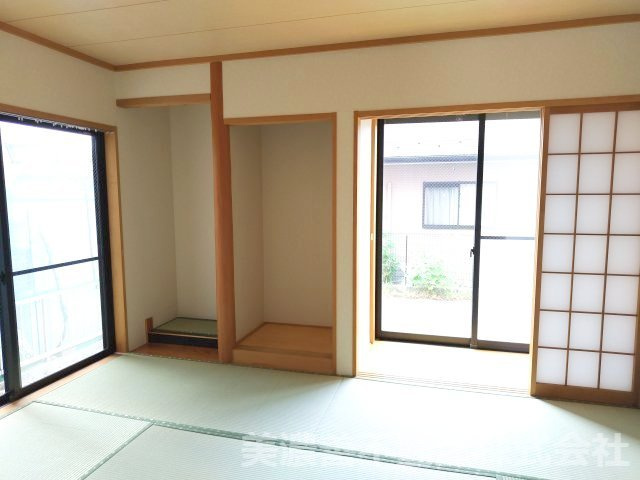 ６４３５４　岐阜市六条片田1丁目中古戸建ての和室