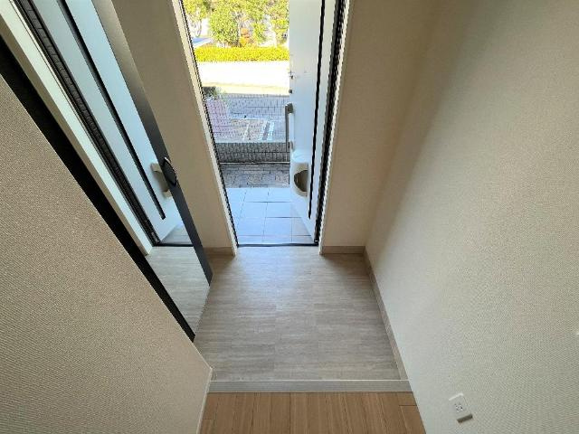 神戸市北区藤原台北町２丁目のアパートの玄関|玄関