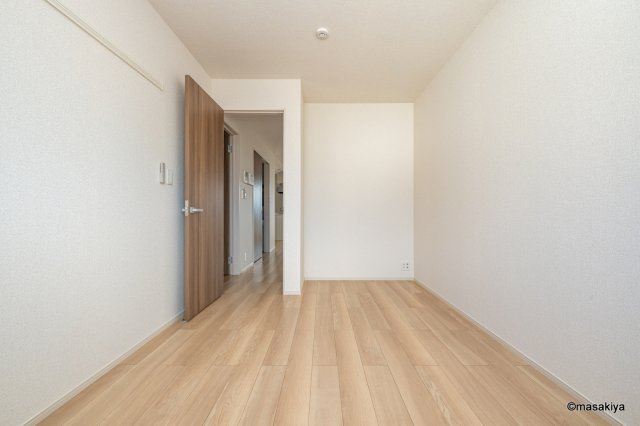 サジテール　青木島の洋室