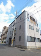 良友ハイツの外観
