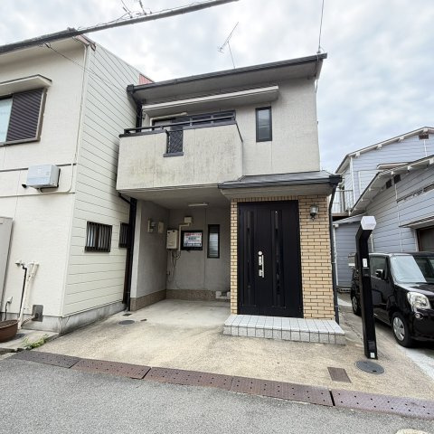 出口3丁目戸建ての外観
