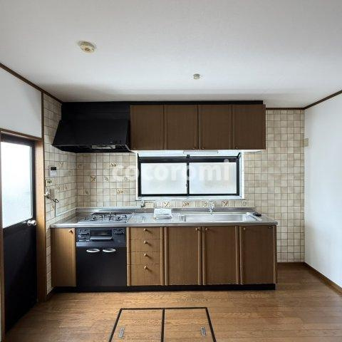 出口3丁目戸建てのキッチン