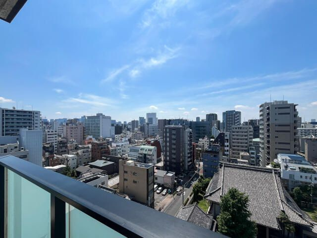 スカイコート上野稲荷町の展望