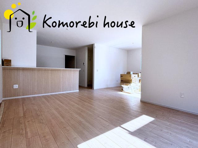 さいたま市見沼区島町　1期　新築一戸建て　CRAFT PIT　01の居間・リビング|26.10.9