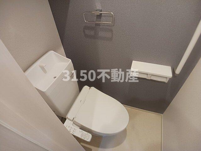 リファインⅤのトイレ|落ち着いたトイレです