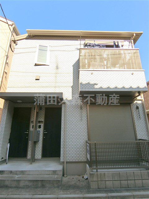 Stella　Terraceステラテラスの外観|2016年1月築　木造地上2階建て
東京都大田区下丸子2丁目　東急多摩川線下丸子徒歩10分、武蔵新田駅徒歩10分