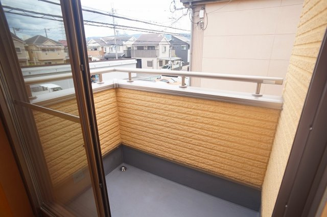 【バルコニー】 | 八尾市旭ヶ丘2丁目 | 東側のバルコニーです☆