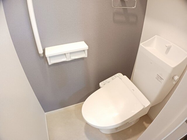 メゾン・ド・ファミーリエ　Ⅰのトイレ|シンプルで使いやすいトイレです