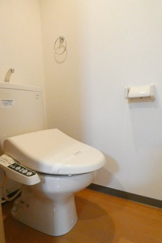 【トイレ】 | クイーンライフ玉津　仲介手数料無料
