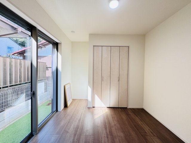 市川市国分３丁目新築戸建の洋室|1F4.5帖洋室