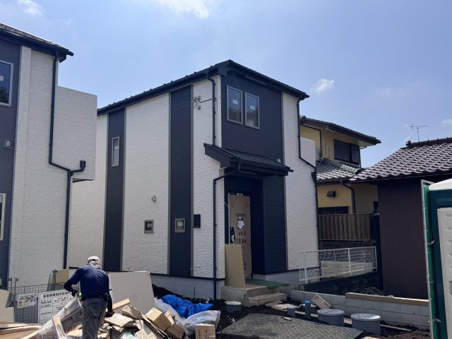 市川市国分３丁目新築戸建の外観|C号棟外観・8月24日撮影・もうすぐ完成！