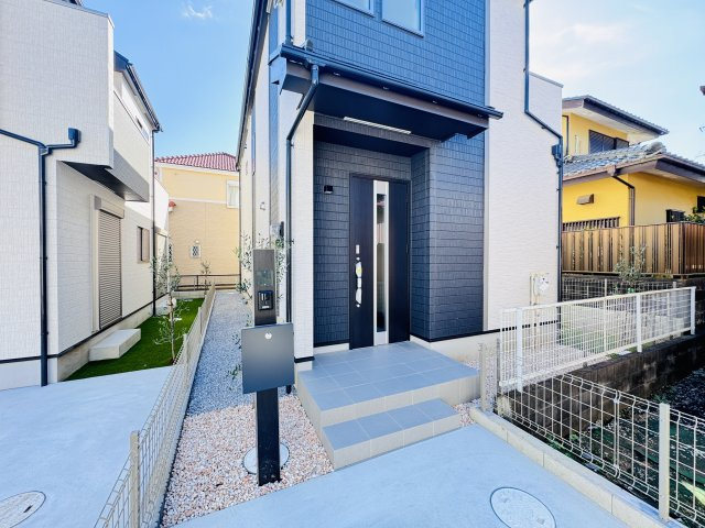市川市国分３丁目新築戸建のエントランス|エントランス