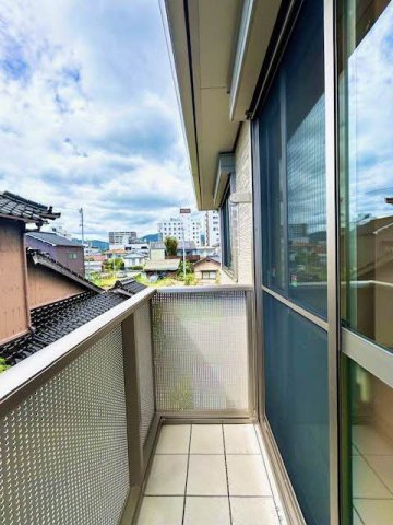 【バルコニー】 | Ｓｕｎｎｙｃｏｕｒｔ　Ｍ