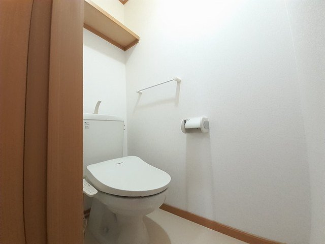 プルミエ・アムールⅢのトイレ|トイレもきれいです