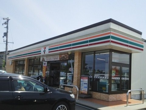プルミエ・アムールⅢの周辺|セブンイレブン富山地角店まで2200m