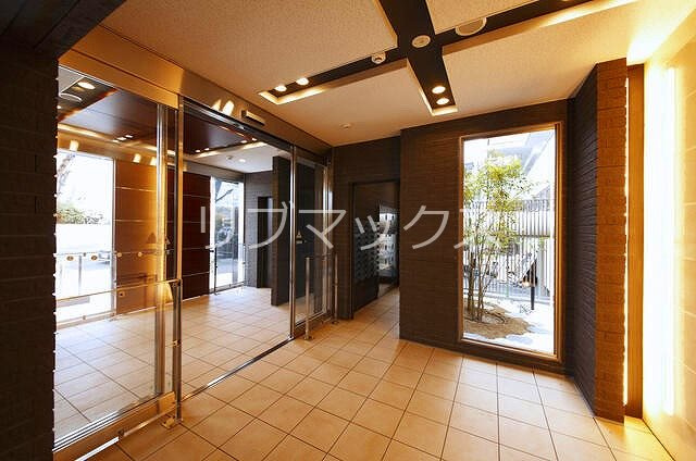 【エントランス】レジェンダリー甲子園浦風町