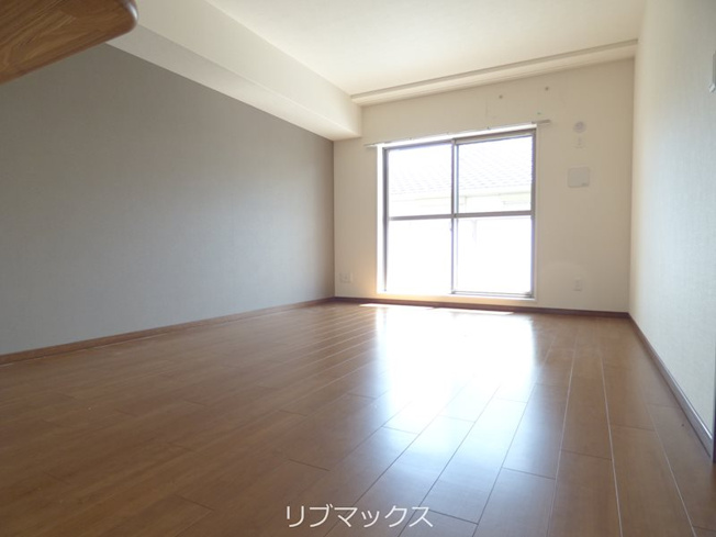 【居間・リビング】レジェンダリー甲子園浦風町